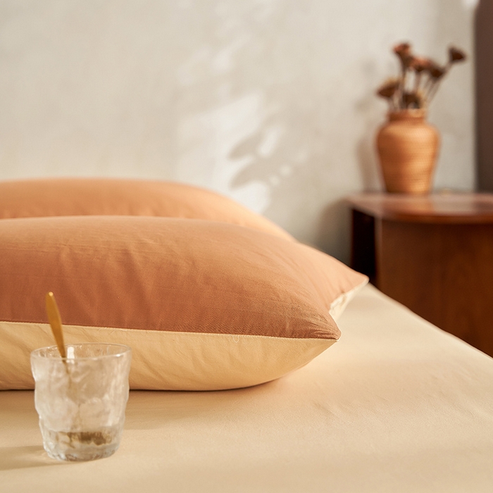 91家纺网 家纺一手货源 找家纺 雅居纺家纺 2025新款全棉素色水洗棉单枕套 焦糖咖啡