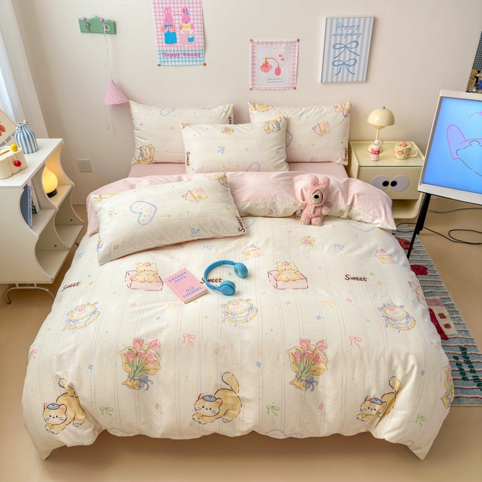 91家纺网 家纺一手货源 找家纺 曼之夏 2025新款全棉印花四件套 萌萌猫咪