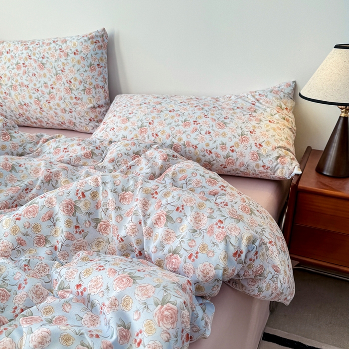 91家纺网 家纺一手货源 找家纺 漫仙阁家纺 2025年爆款新品有氧双层纱四件套-碎花 薄雾玫瑰-蓝