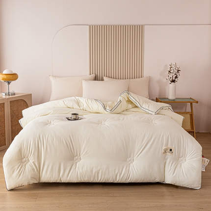 91家纺网 家纺一手货源 找家纺 八方汇（一户被芯生活馆） 2025新款新疆棉花被冬被春秋被被子被芯-场景一 摩卡浅米