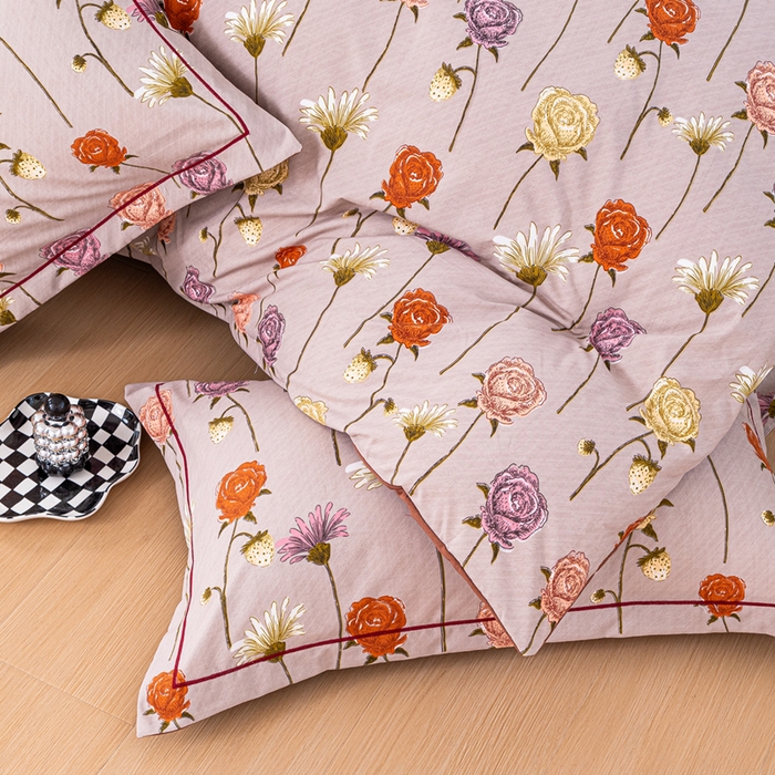 91家纺网 家纺一手货源 找家纺 雅慕家居 2025新款A类碎花水润棉磨毛四件套 朵朵玫瑰