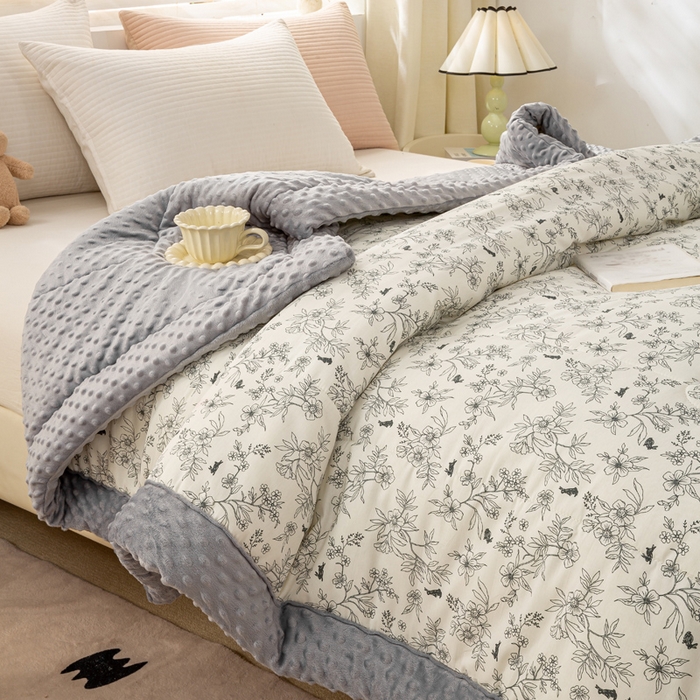 91家纺网 家纺一手货源 找家纺 锦鹭被业  2025款A类全棉纯棉豆豆被春秋空调夏凉加厚冬被子 俏花枝