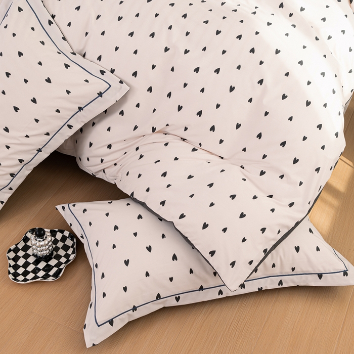 91家纺网 家纺一手货源 找家纺 雅慕家居 2025新款A类碎花水润棉磨毛四件套 一见倾心