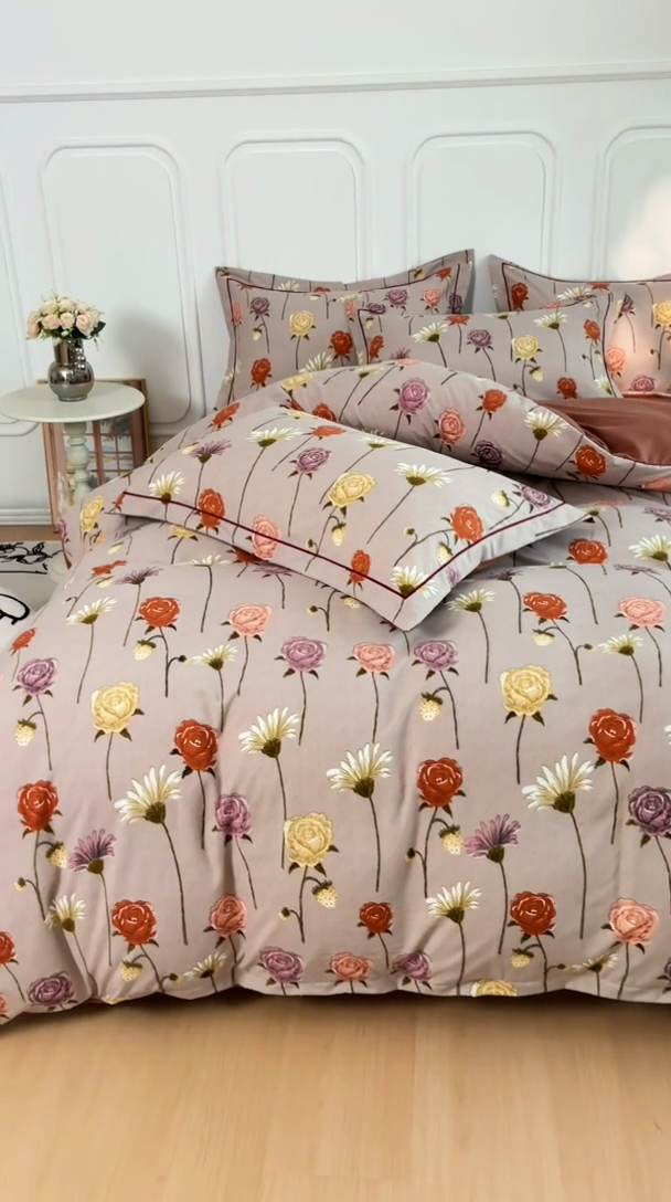 91家纺网 家纺一手货源 找家纺 雅慕家居 2025新款A类碎花水润棉磨毛四件套 朵朵玫瑰