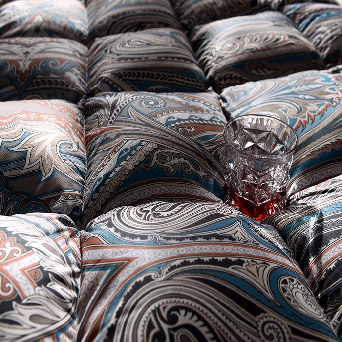 91家纺网 家纺一手货源 找家纺 织梦人羽绒工厂店 2024新款新国标50绒云柔棉柔赛丝数码印花被子 天籁棕咖色