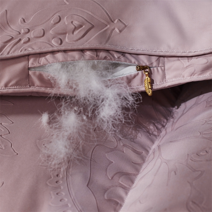 91家纺网 家纺一手货源 找家纺 织梦人羽绒工厂店 2024新款新国标50绒糯棉空气提花羽绒被 空气提花豆沙