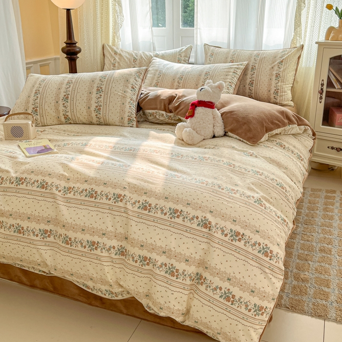 91家纺网 家纺一手货源 找家纺 麦伦家居 2025秋冬新品多功能床品全棉+牛奶绒印花四件套 秋日玫瑰