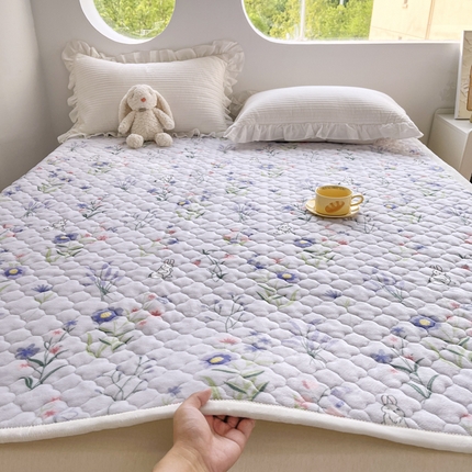 91家纺网 家纺一手货源 找家纺 （总）悦织湾家纺 2025直播爆款外贸出口跨境热销款上下铺塔芙绒床垫学生单人宿舍冬季加绒床垫