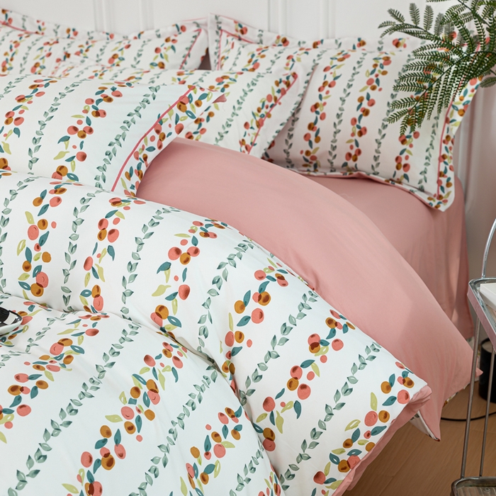 91家纺网 家纺一手货源 找家纺 雅慕家居 2025新款A类碎花水润棉磨毛四件套 果果乐园