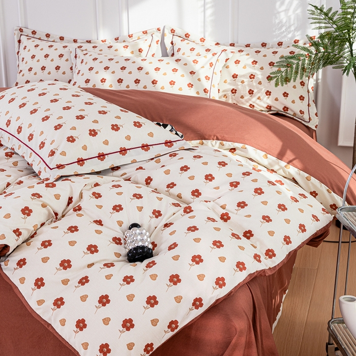 91家纺网 家纺一手货源 找家纺 雅慕家居 2025新款A类碎花水润棉磨毛四件套 花束