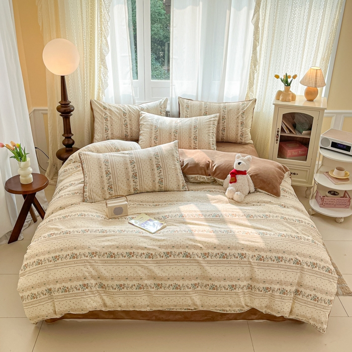 91家纺网 家纺一手货源 找家纺 麦伦家居 2025秋冬新品多功能床品全棉+牛奶绒印花四件套 秋日玫瑰