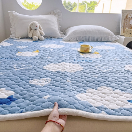 91家纺网 家纺一手货源 找家纺 （总）悦织湾家纺 2025直播爆款外贸出口跨境热销款上下铺塔芙绒床垫学生单人宿舍冬季加绒床垫