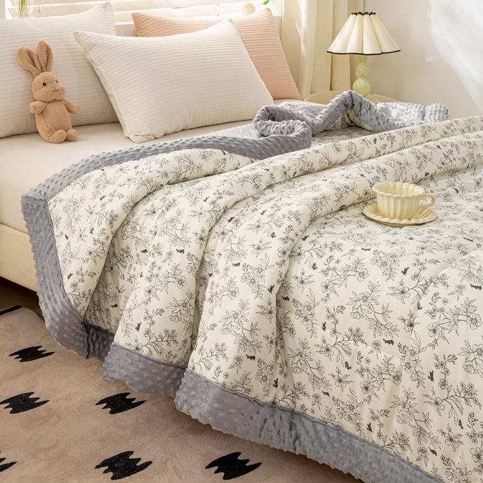 91家纺网 家纺一手货源 找家纺 锦鹭被业  2025款A类全棉纯棉豆豆被春秋空调夏凉加厚冬被子 俏花枝