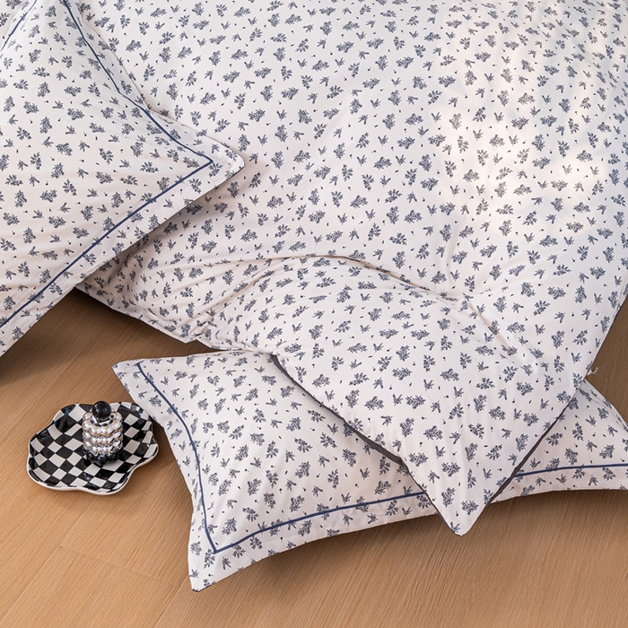 91家纺网 家纺一手货源 找家纺 雅慕家居 2025新款A类碎花水润棉磨毛四件套 波点生活