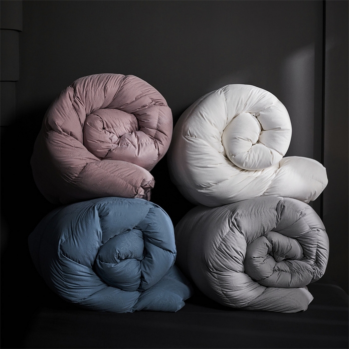 91家纺网 家纺一手货源 找家纺 织梦人羽绒工厂店 2024新款新国标50绒糯棉空气提花羽绒被 空气提花白