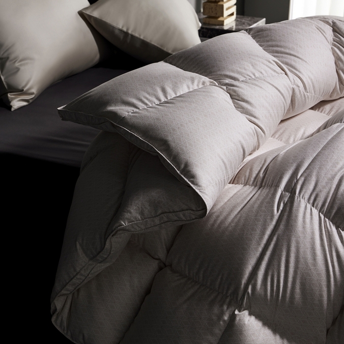 91家纺网 家纺一手货源 找家纺 织梦人羽绒工厂店 2024新款新国标50绒羽绒被冬被 贝格