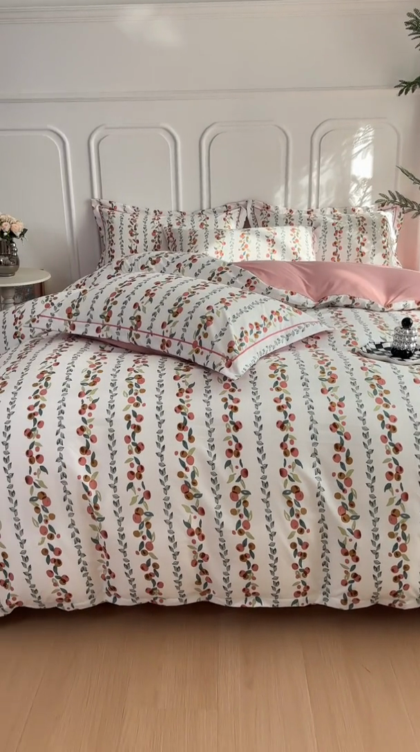 91家纺网 家纺一手货源 找家纺 雅慕家居 2025新款A类碎花水润棉磨毛四件套 果果乐园