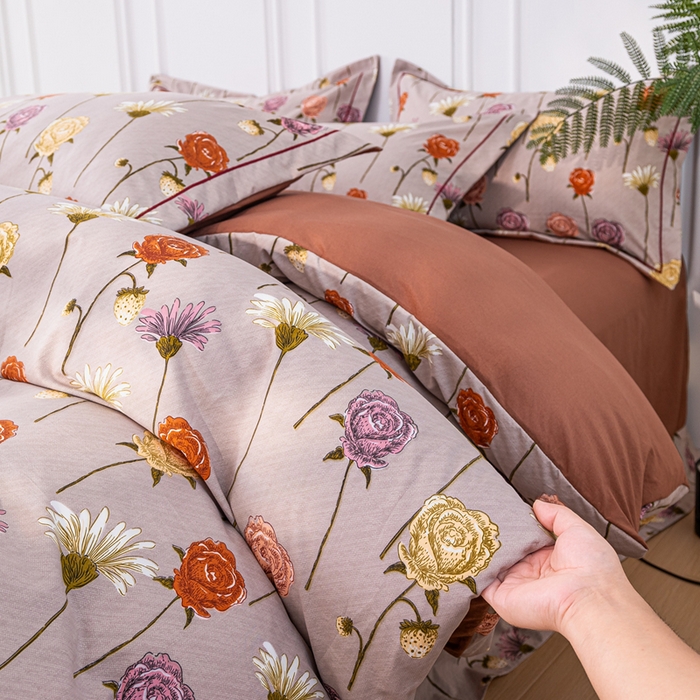 91家纺网 家纺一手货源 找家纺 雅慕家居 2025新款A类碎花水润棉磨毛四件套 朵朵玫瑰