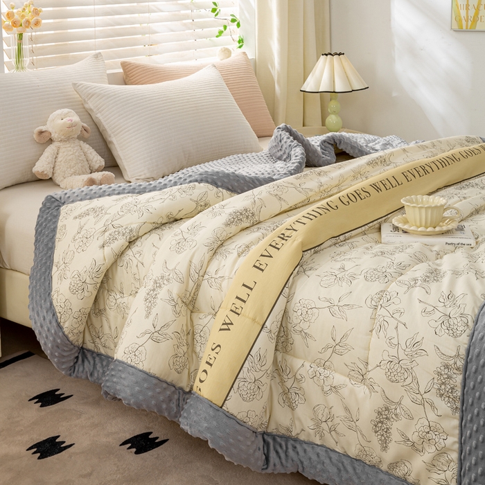 91家纺网 家纺一手货源 找家纺 锦鹭被业 2025新款全棉豆豆绒被春秋冬被夏被纯棉豆豆被 午后茶花