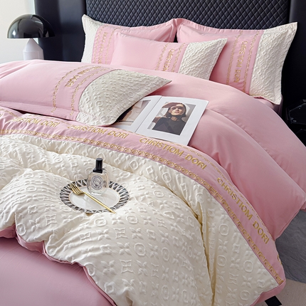 91家纺网 家纺一手货源 找家纺 （总）（买家秀爆款花型不断货）A类母婴级轻奢风浮雕水洗真丝天丝四件套兰精水洗天丝四件套高端莱赛尔天丝四件套