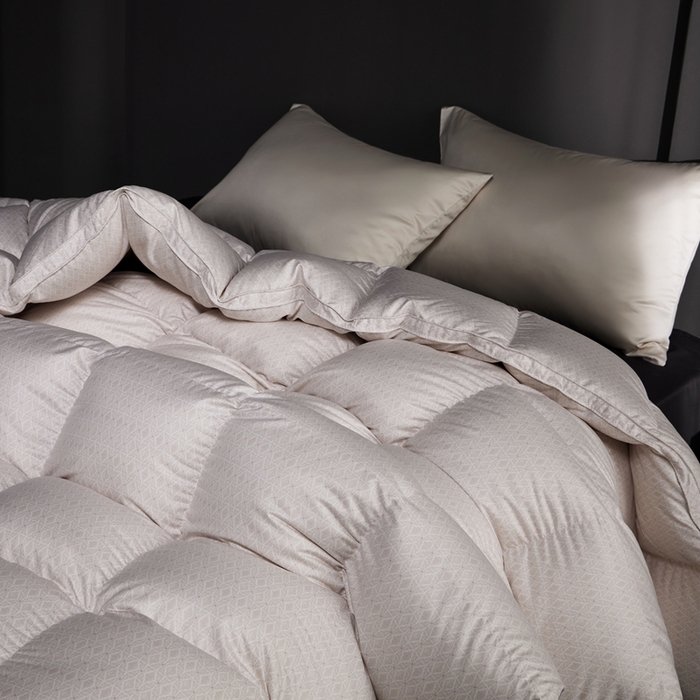 91家纺网 家纺一手货源 找家纺 织梦人羽绒工厂店 2024新款新国标50绒羽绒被冬被 贝格