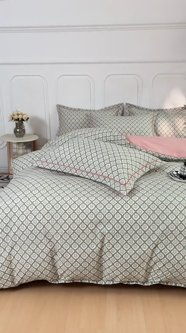 91家纺网 家纺一手货源 找家纺 雅慕家居 2025新款A类碎花水润棉磨毛四件套 绿格调