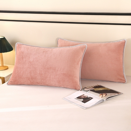 91家纺网 家纺一手货源 找家纺 （总）莱凯家纺 2025新款牛奶绒纯色枕套