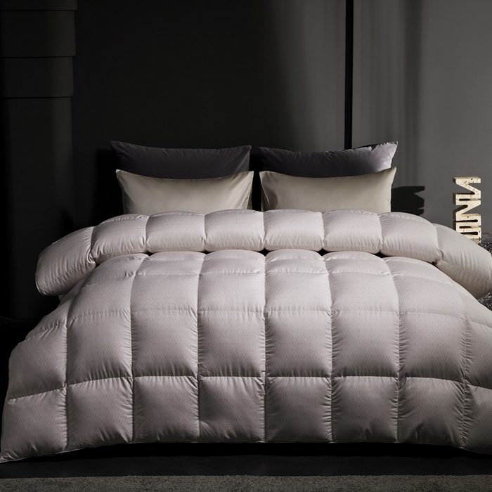 91家纺网 家纺一手货源 找家纺 织梦人羽绒工厂店 2024新款新国标50绒羽绒被冬被 贝格