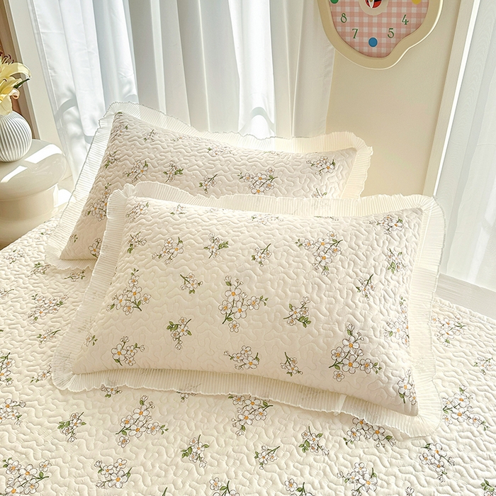 91家纺网 家纺一手货源 找家纺 岚吉 2025新款精梳棉珍珠棉小仙女款床盖三件套 清新花蕊