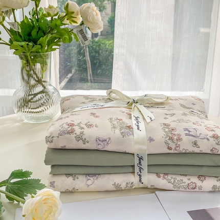 91家纺网 家纺一手货源 找家纺 （总）一比一家纺 2025新款有氧针织棉双层纱系列四件套-叠拍图