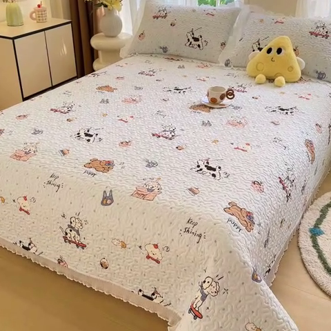 91家纺网 家纺一手货源 找家纺 岚吉 2025新款精梳棉珍珠棉小仙女款床盖三件套 萌宠乐园