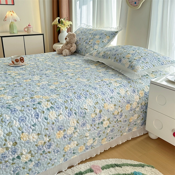 91家纺网 家纺一手货源 找家纺 岚吉 2025新款精梳棉珍珠棉小仙女款床盖三件套 梦入花香