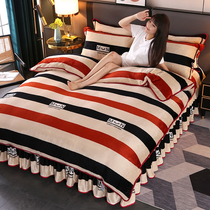 91家纺网 家纺一手货源 找家纺 （买家秀 爆款不断货）A类母婴级牛奶绒四件套珊瑚绒四件套雪花绒四件套牛奶绒床裙四件套法莱绒床裙四件套 花边-裸婚时代