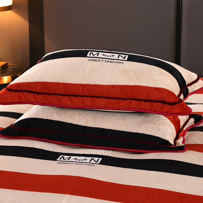 91家纺网 家纺一手货源 找家纺 （买家秀 爆款不断货）A类母婴级牛奶绒四件套珊瑚绒四件套雪花绒四件套牛奶绒床裙四件套法莱绒床裙四件套 花边-裸婚时代