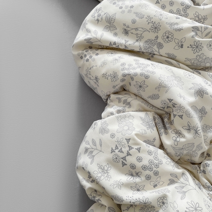 91家纺网 家纺一手货源 找家纺 （总）仟网汇 2025新款有氧针织棉双层纱系列四件套--床拍图