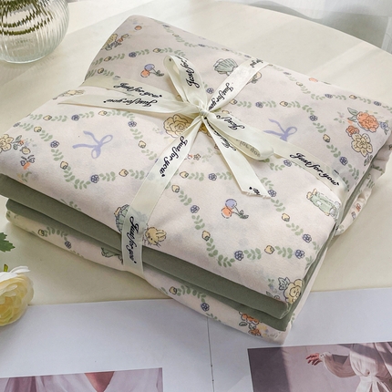 91家纺网 家纺一手货源 找家纺 （总）仟网汇 2025新款有氧针织棉双层纱系列四件套--叠拍图