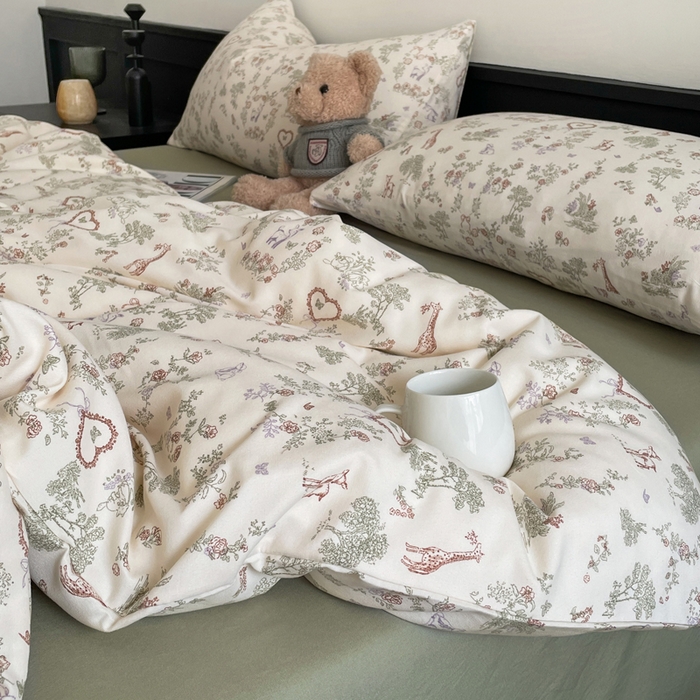 91家纺网 家纺一手货源 找家纺 仟网汇 2025新款有氧针织棉双层纱系列四件套--床拍图 舒香玉影