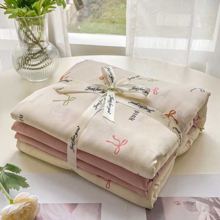 91家纺网 家纺一手货源 找家纺 一比一家纺 2025新款有氧针织棉双层纱系列四件套-叠拍图 五彩斑斓