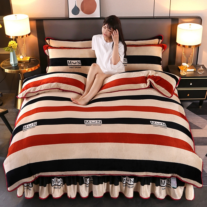 91家纺网 家纺一手货源 找家纺 （买家秀 爆款不断货）A类母婴级牛奶绒四件套珊瑚绒四件套雪花绒四件套牛奶绒床裙四件套法莱绒床裙四件套 花边-裸婚时代