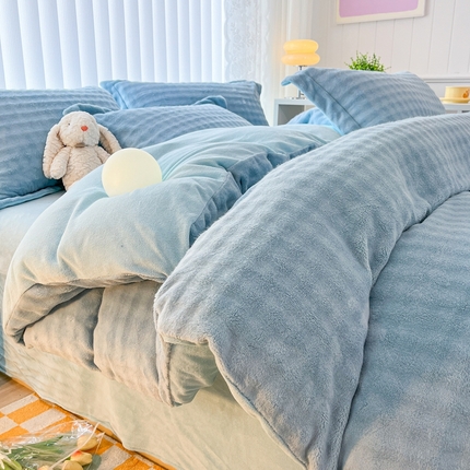 91家纺网 家纺一手货源 找家纺 （买家秀爆款不断货）A类母婴级高克重纯色獭兔绒四件套剪花牛奶绒四件套牛奶绒四件套纯色韩式兔毛绒四件套 韩式兔绒-孔雀蓝