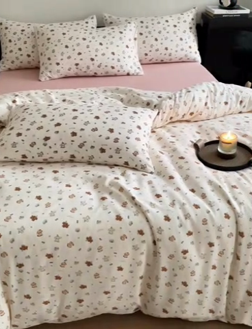 91家纺网 家纺一手货源 找家纺 仟网汇 2025新款有氧针织棉双层纱系列四件套--床拍图 汪汪队