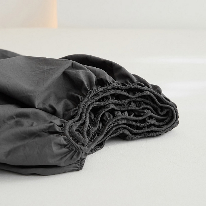 91家纺网 家纺一手货源 找家纺 2025春夏新款40支纯色彩虹糖系列单品床笠 彩虹-羽黑