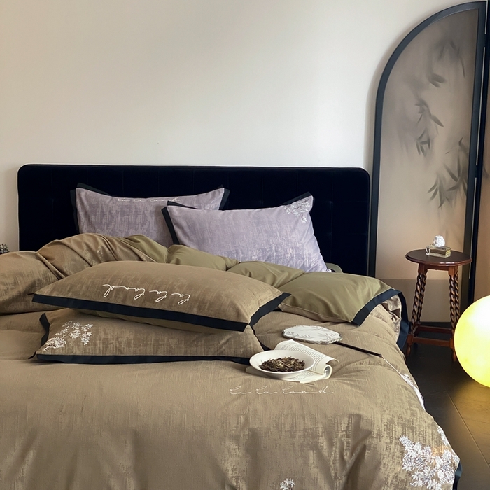 91家纺网 家纺一手货源 找家纺 赫帛 2025新款50支全棉磨毛刺绣四件套-夕雾（磨毛款） 夕雾（磨毛款）-复古绿【预售，12.18号发货】