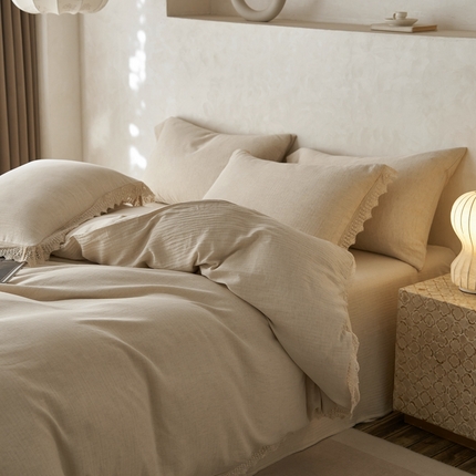 91家纺网 家纺一手货源 找家纺 安莱生活 2025新款人字纹三款工艺款四件套 人字纹花边款