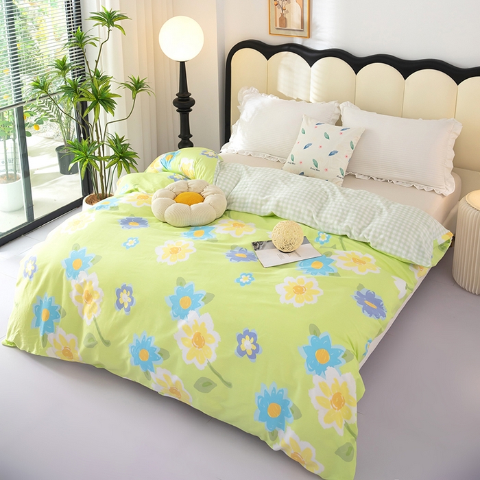 91家纺网 家纺一手货源 找家纺 2025新款纯棉加牛奶绒被套 秋水伊人