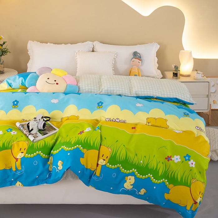 91家纺网 家纺一手货源 找家纺 2025新款纯棉加牛奶绒被套 呆呆熊