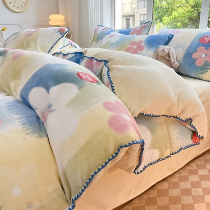 91家纺网 家纺一手货源 找家纺 （买家秀 爆款不断货）A类母婴级双面牛奶绒四件套三角针珊瑚绒雪花绒四件套高克重卡通牛奶绒四件套花卉 朦胧黄