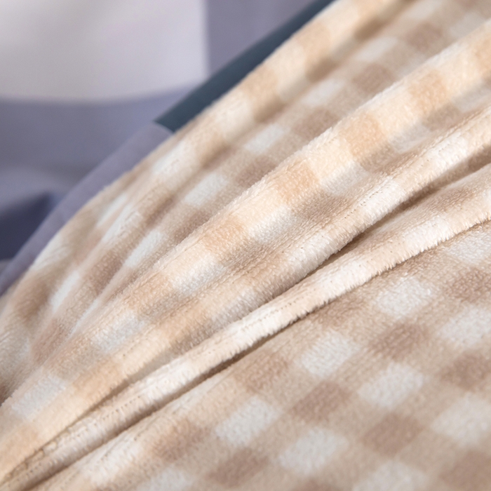 91家纺网 家纺一手货源 找家纺 2025新款纯棉加牛奶绒被套 名流格韵