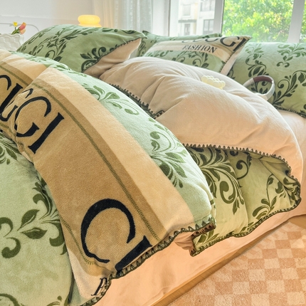 （买家秀 爆款不断货）A类母婴级双面牛奶绒四件套三角针珊瑚绒雪花绒四件套高克重卡通牛奶绒四件套花卉 欧式古典