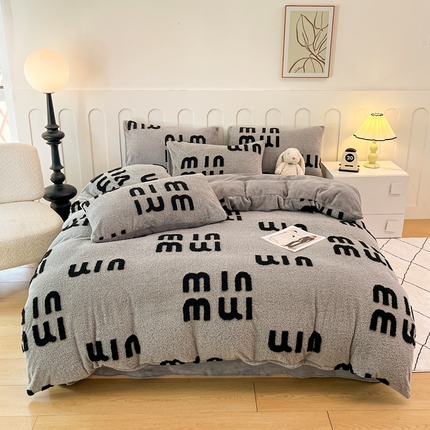 （买家秀 爆款不断货）A类母婴级300g提花四件套牛奶绒四件套珊瑚绒雪花绒四件套提花舒棉牛奶绒四件套 灰色miumiu